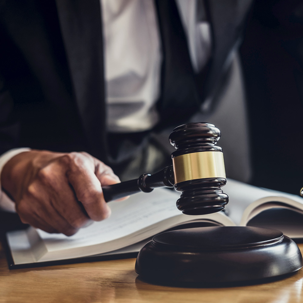 Lawyers under investigation for serious infractions SOS2030